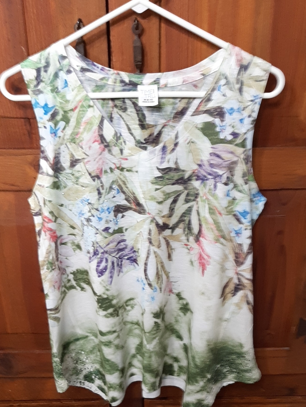 Time&Tru Floral Sleeveless Top